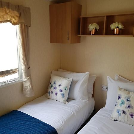 Pitch & Canvas - Self Catering At Broad Oak Farm Hotel Tattenhall Luaran gambar
