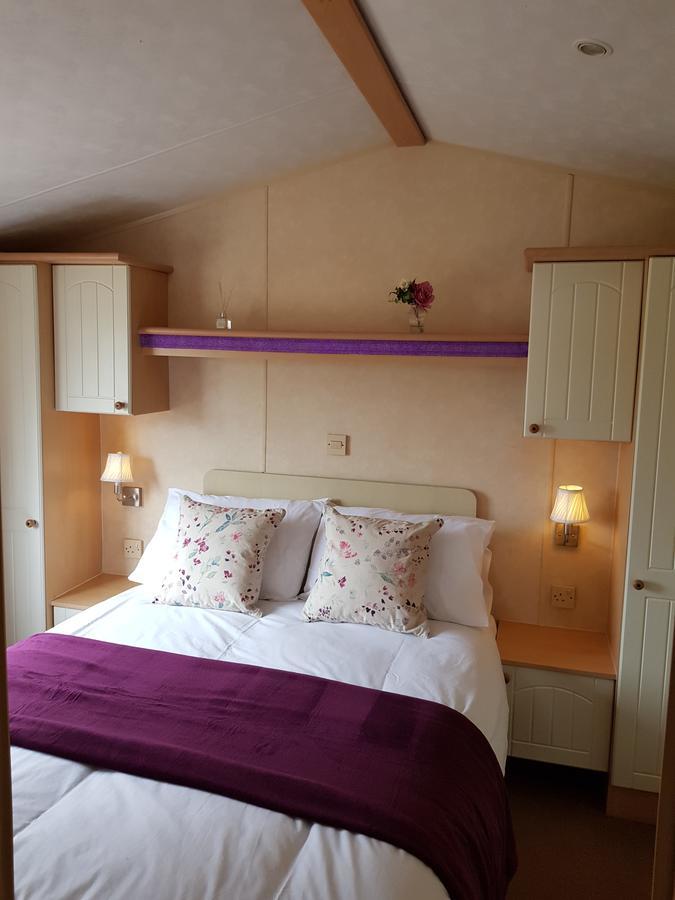 Pitch & Canvas - Self Catering At Broad Oak Farm Hotel Tattenhall Luaran gambar