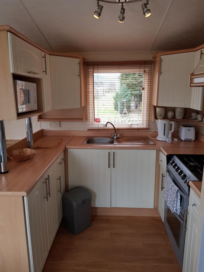 Pitch & Canvas - Self Catering At Broad Oak Farm Hotel Tattenhall Luaran gambar