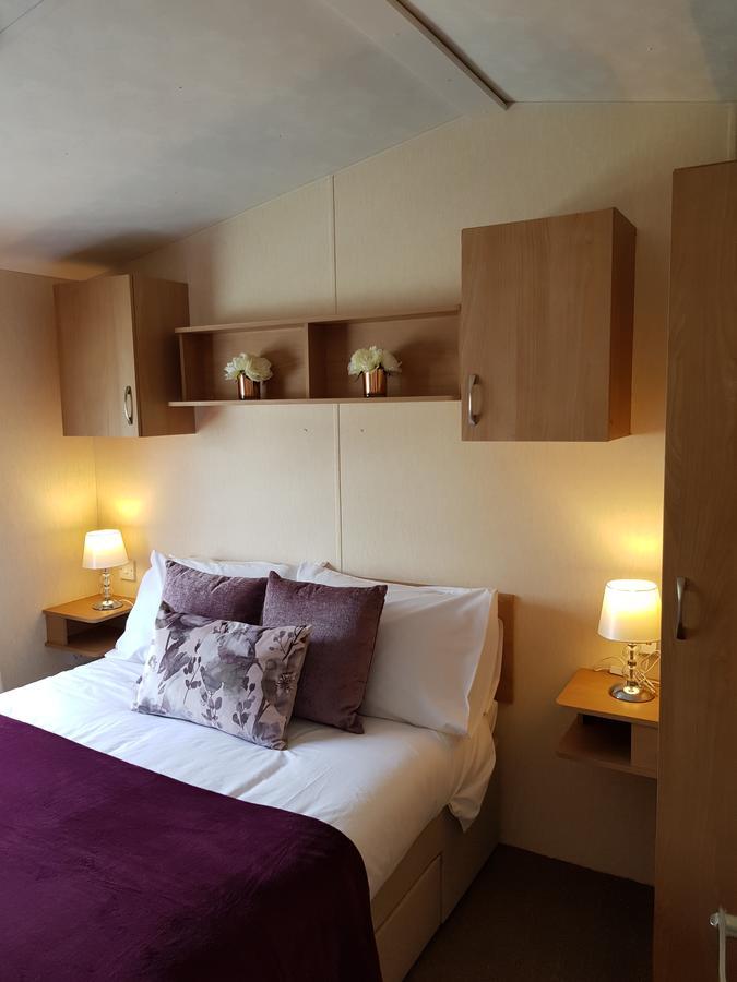 Pitch & Canvas - Self Catering At Broad Oak Farm Hotel Tattenhall Luaran gambar